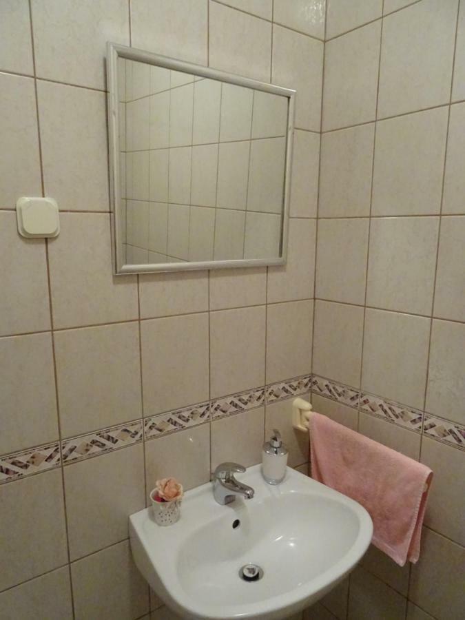 Apartman Iris S Terasom Рієка Екстер'єр фото